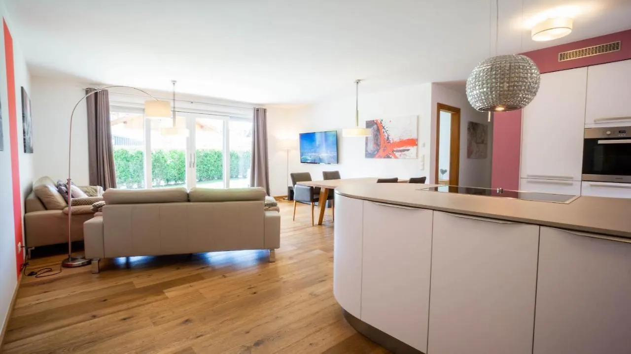 Mountain Lodge Garmisch-Partenkirchen 0*,